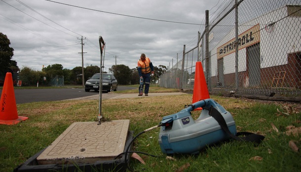 Digging the Right Way – Risks Involved in Digging Without Locating Services