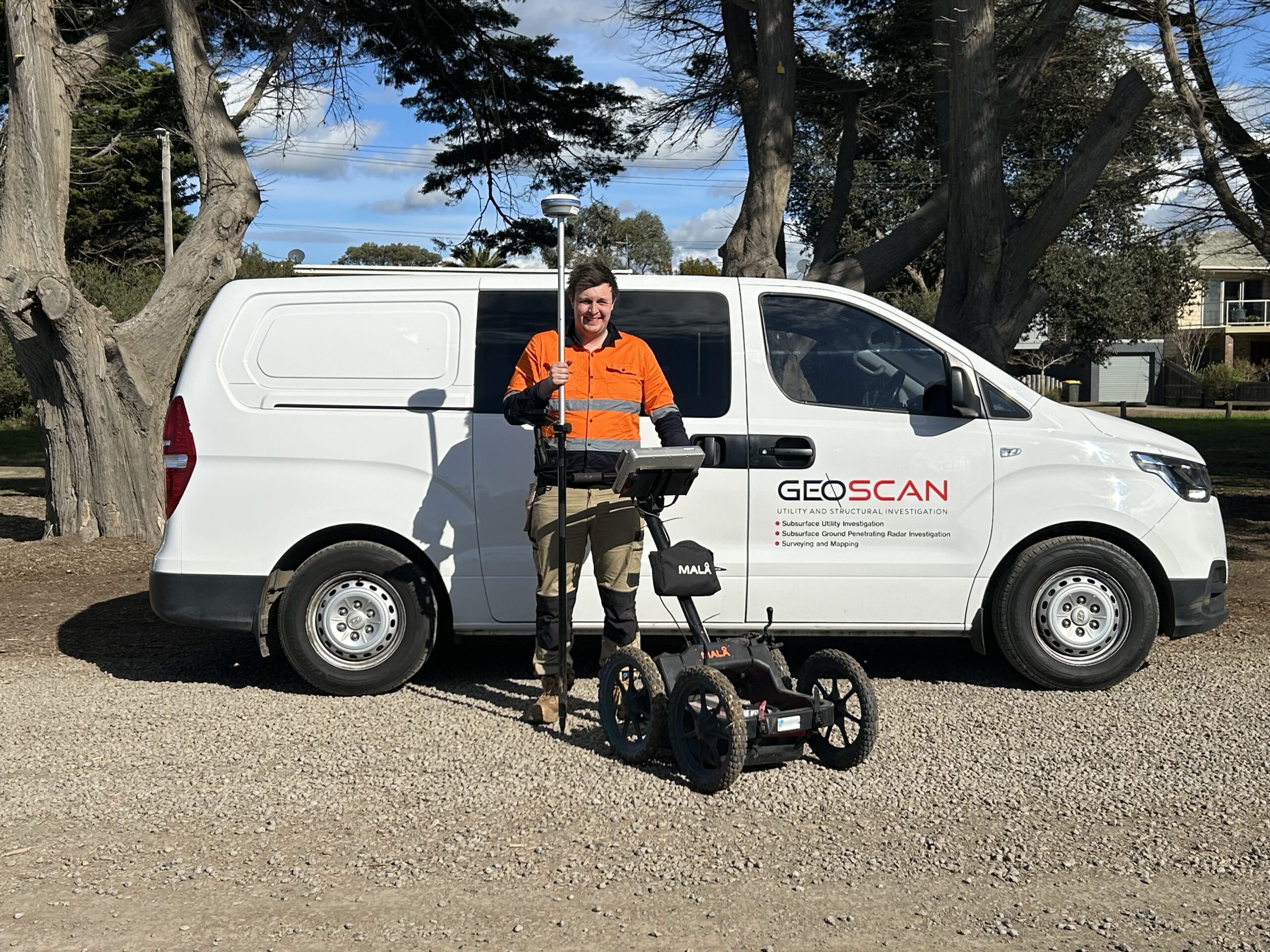Rhys GPR and Survey GPS in hand
